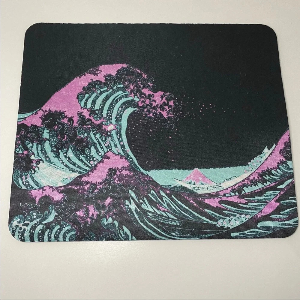 Computer Mouse Pad Wave Design - Picture 1 of 2